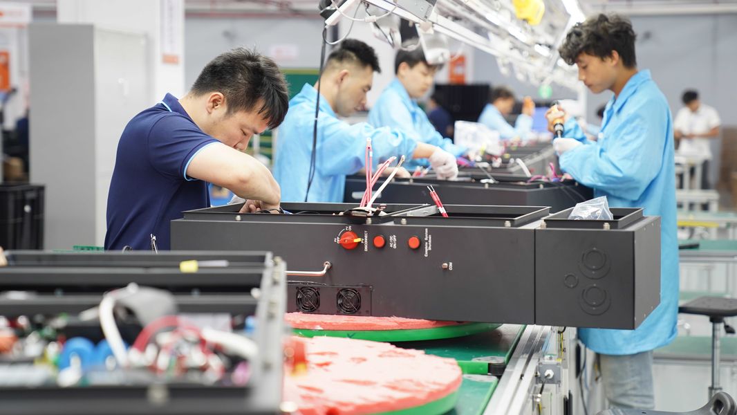 Shenzhen Resun energy Technology Co., Ltd linea di produzione del fabbricante